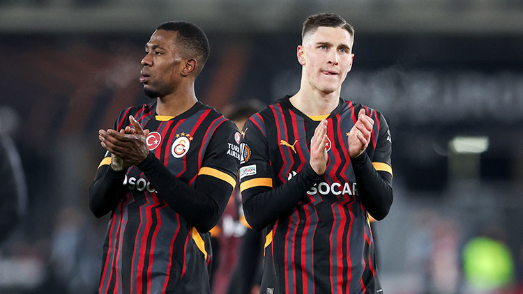 Görüşmeler başladı: Galatasarayda ayrılık kapıda Görüşmeler başladı: Galatasarayda ayrılık kapıda