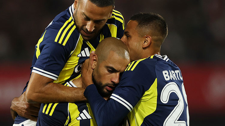Fenerbahçede siftahı Amrabat yaptı
