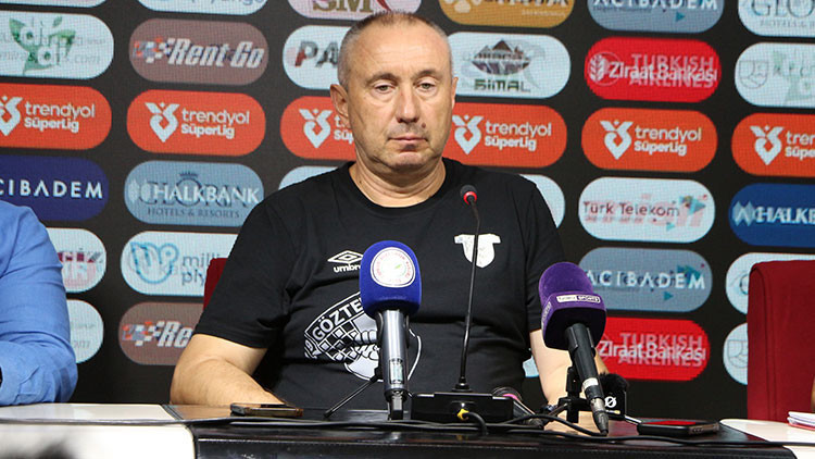 Stanimir Stoilov: Oyuncularım istediğim fiziksel seviyeden çok uzakta Stanimir Stoilov: Oyuncularım istediğim fiziksel seviyeden çok uzakta