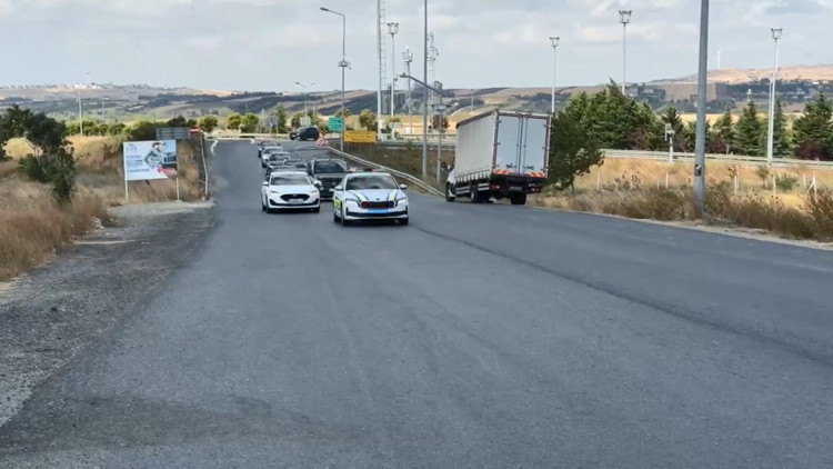 İstanbul - Özgür Özel Silivride Ekrem İmamoğlunu ziyaret ediyor - 1