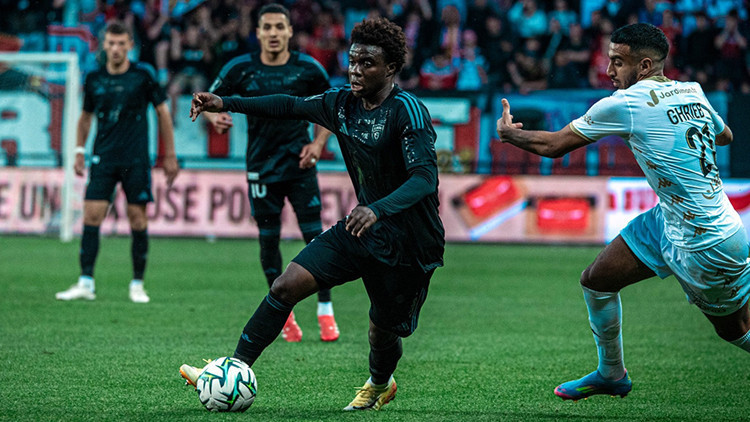Trabzonspor orta saha transferinde mutlu sona ulaştı Anlaşma detayları ortaya çıktı