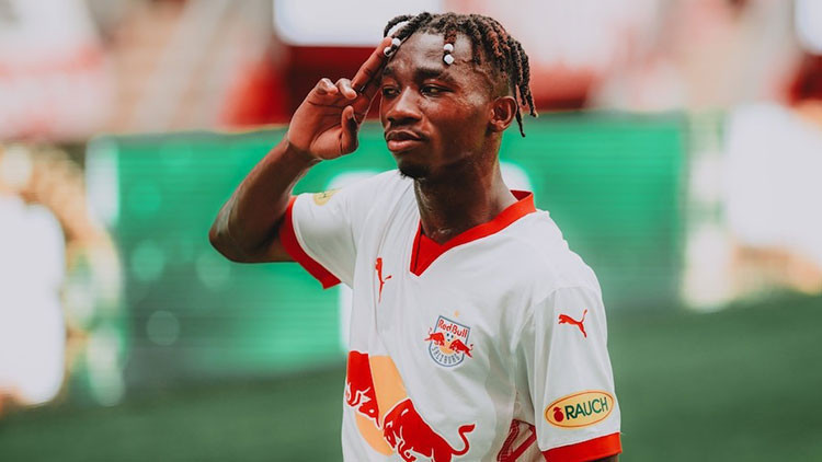 Fenerbahçede gece yarısı transfer operasyonu Dorgeles Nene, imza için İstanbulda Fenerbahçede gece yarısı transfer operasyonu Dorgeles Nene, imza için İstanbulda