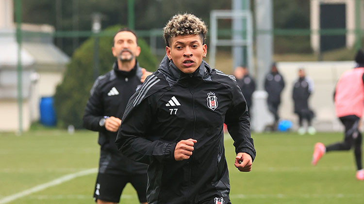 Ricardo hiç oynamadan Brezilyaya