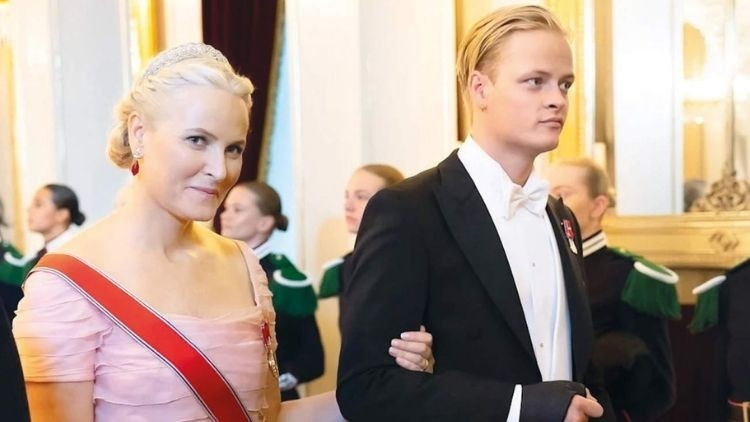 Norveç Prensesi’nin oğlu 32 suçtan yargılanacak