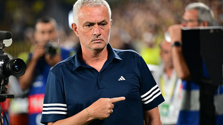 Mourinhodan olay hareket Fenerbahçede 3. kez