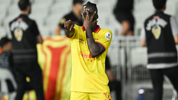 Fatih Karagümrük 0-2 Göztepe (Süper Lig maçı özeti) Fatih Karagümrük 0-2 Göztepe (Süper Lig maçı özeti)