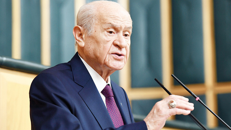 MHP Lideri Devlet Bahçeli: Vazo muyuz çatlayalım