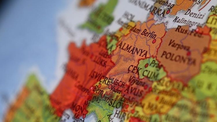 Avrupa siyasetinde İsrail depremi, istifalar peş peşe geldi