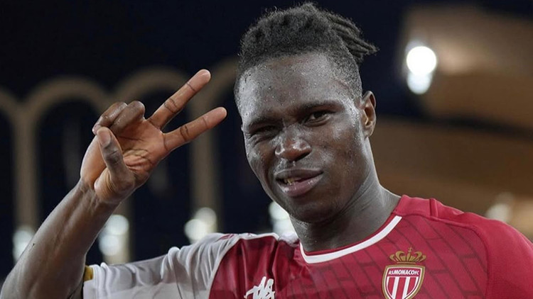 Hürriyet: Wilfried Singo, Galatasaray için İstanbula geliyor KAP açıklaması yapıldı