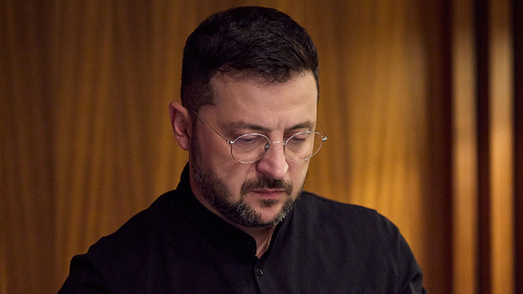 Zelenski, ABD ve Ukrayna heyetlerinin yarın görüşeceğini duyurdu