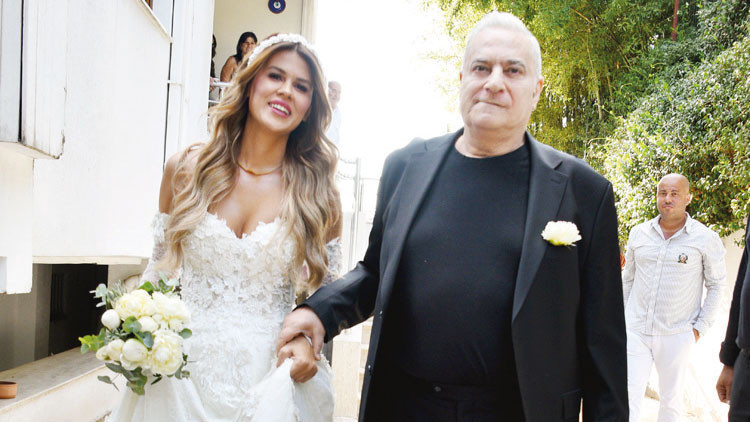 Mehmet Ali Erbil, 6ncı kez evlendi... Nikahtan ilk kareler