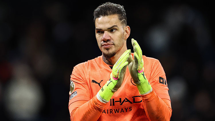 Hürriyet: Fabrizio Romano duyurdu: Fenerbahçe, Ederson transferi için devrede