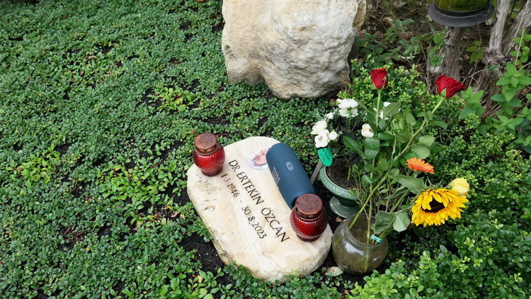 Ertekin Özcan unutulmadı Ertekin Özcan unutulmadı