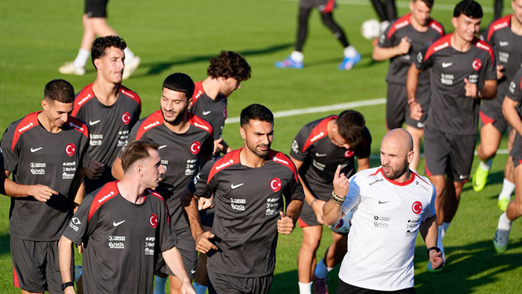 A Milli Futbol Takımı, Gürcistan maçı hazırlıklarına başladı