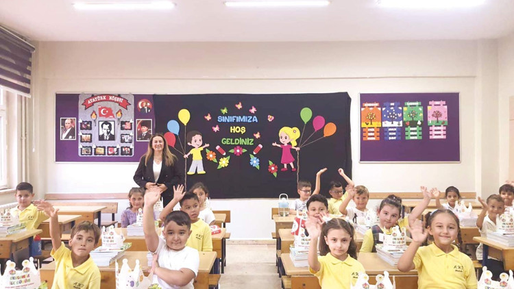 Şimdi okullu olduk