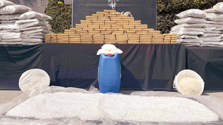 Karı-koca kılığında zehir tacirleri