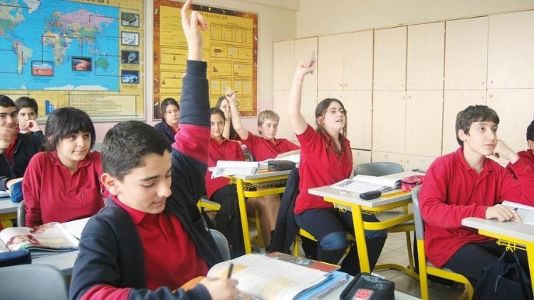 20 milyon öğrenci ders başı yapıyor