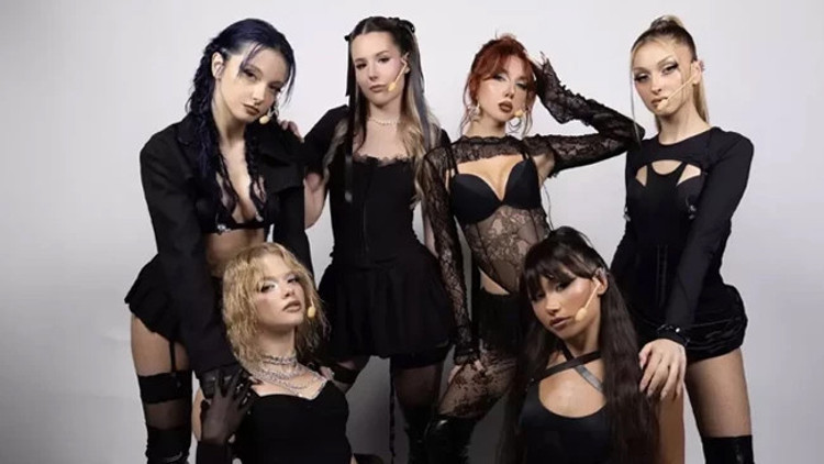 Teşhircilik suçlamasıyla soruşturma başlatılmıştı Manifest grubuyla ilgili yeni gelişme Teşhircilik suçlamasıyla soruşturma başlatılmıştı Manifest grubuyla ilgili yeni gelişme