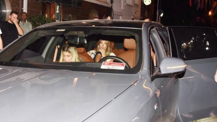 Manken Şevval Şahinin bindiği araçtaki Resmi Hizmete Mahsustur yazısı sahte çıktı