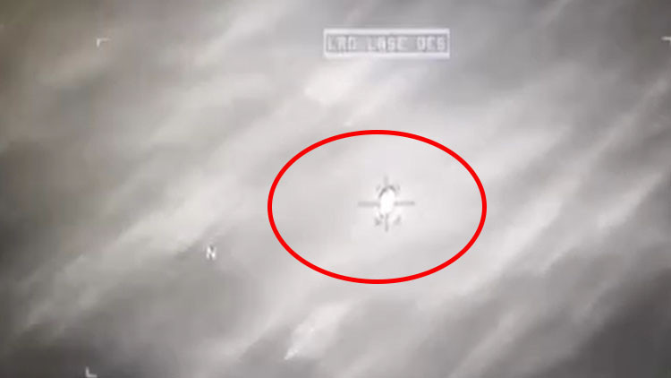 ABD Kongresi’ni karıştıran video: UFOya füze çarptı ABD Kongresi’ni karıştıran video: UFOya füze çarptı
