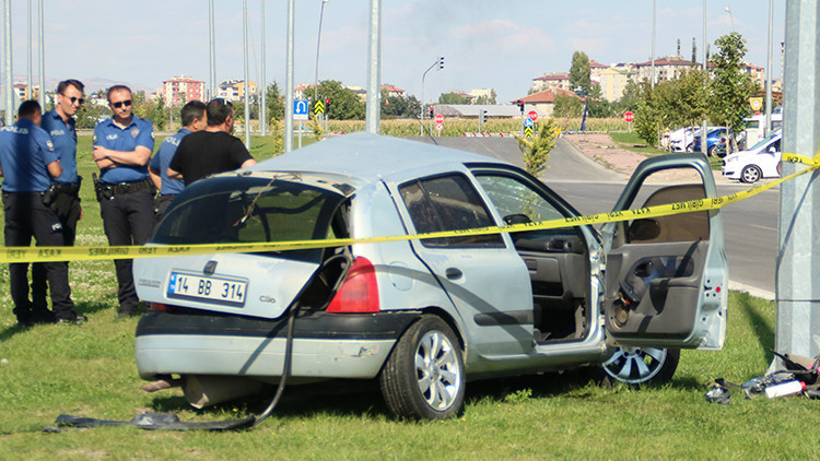 Feci kazada 2 kişi hayatını kaybetti, 3 yaralı var
