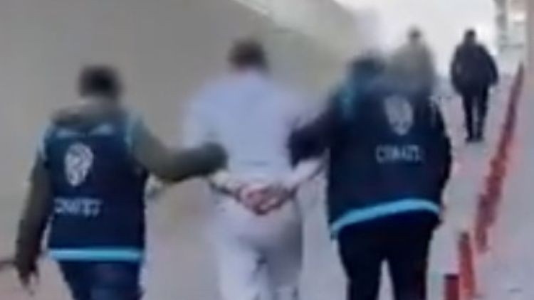 Kayınbiraderini öldürmüştü… Şüpheli İranlı iş insanından şaşırtan ifade: O benim kardeşim gibiydi Kayınbiraderini öldürmüştü… Şüpheli İranlı iş insanından şaşırtan ifade: O benim kardeşim gibiydi