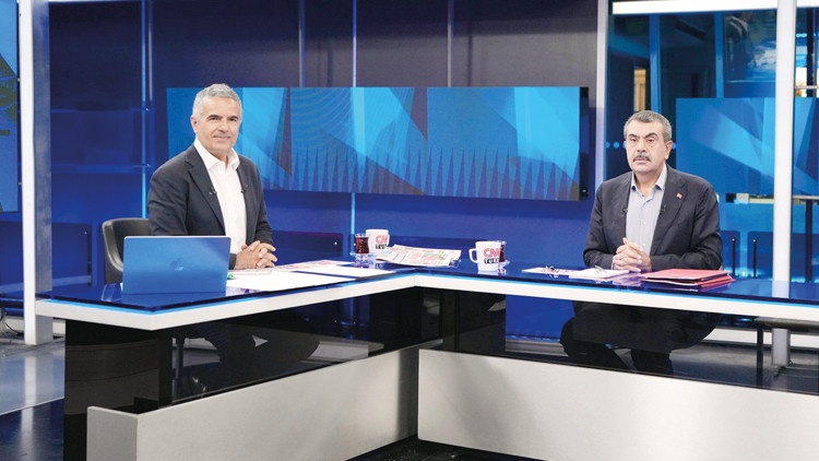 Bakan Yusuf Tekin: Kayıt parası isteyeni bize şikâyet edin