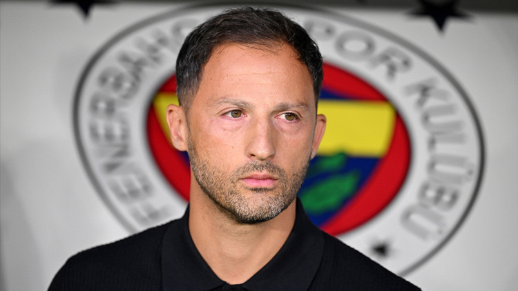 Hürriyet: Domenico Tedesco: İkinci yarı daha cesur oynamalıydık
