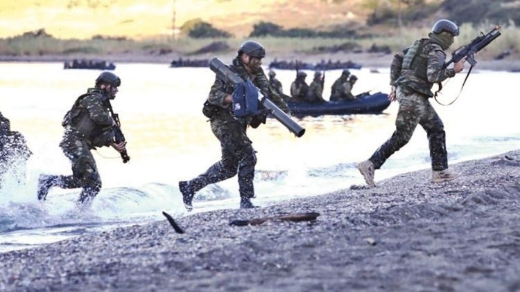 Yunanistan Ege’de ani tatbikat başlattı