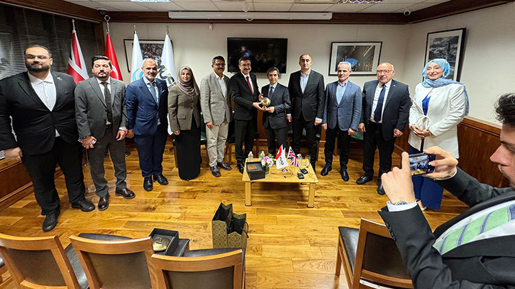 Londra’da MÜSİAD UK Türkiye- İngiltere’ye yönelik panel düzenledi