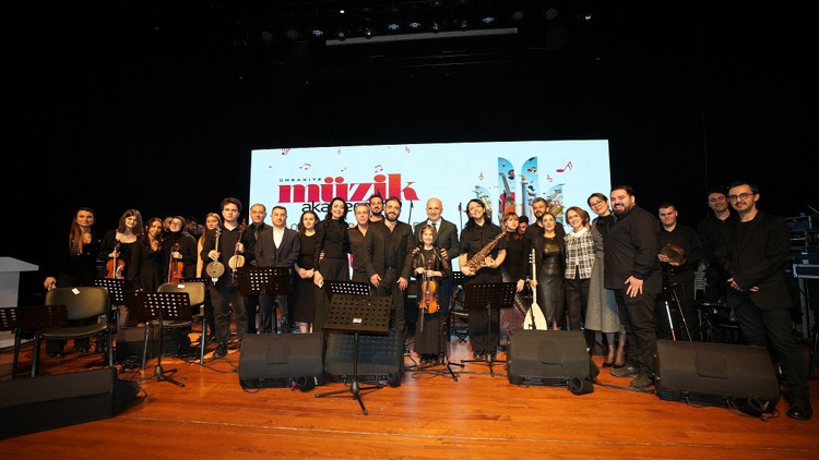 Ümraniye Belediyesi Müzik Akademisinden 7 öğrenci konservatuvara yerleşti