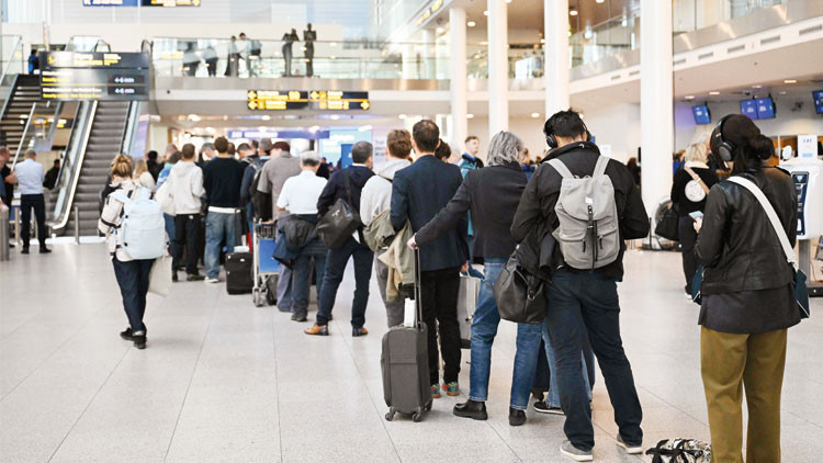 Avrupa semalarında kabus sürüyor... Kopenhag ve Oslo’da dron alarmı verildi Avrupa semalarında kabus sürüyor... Kopenhag ve Oslo’da dron alarmı verildi