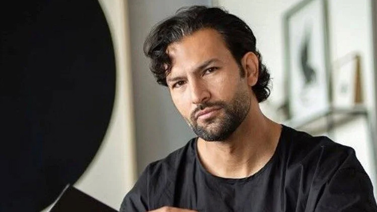 Ünlü fal uygulamalarının sahibine 7 yıla kadar hapis istemi Ünlü fal uygulamalarının sahibine 7 yıla kadar hapis istemi