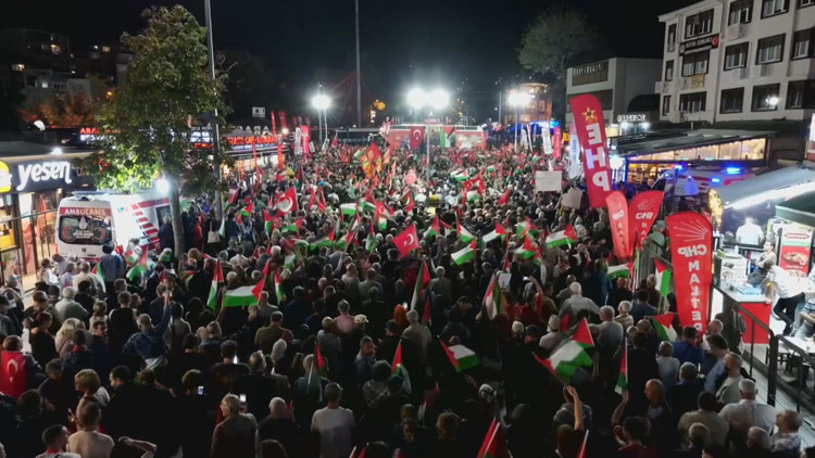 CHPden Eyüpsultanda ’Filistine Destek’ mitingi CHPden Eyüpsultanda ’Filistine Destek’ mitingi