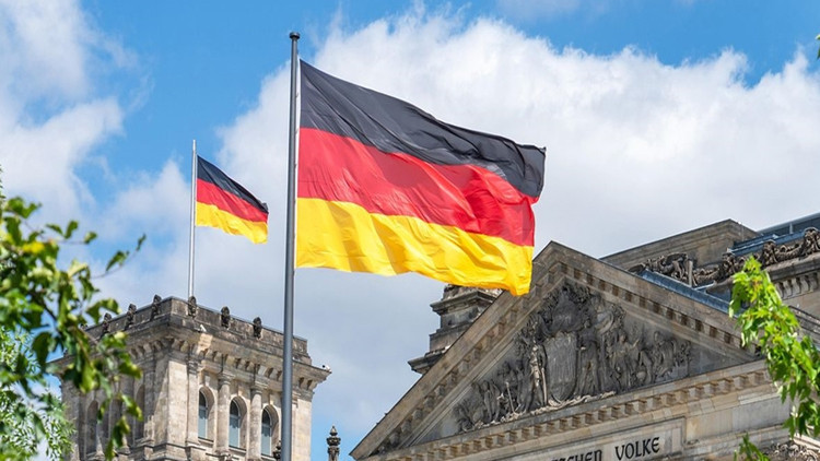 Almanyada tüketici güveni yeniden yükseldi