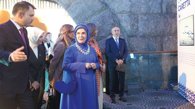 New York’ta ‘mavi’ sergi... ‘Sıfır Atık Mavi-Damla Damla’