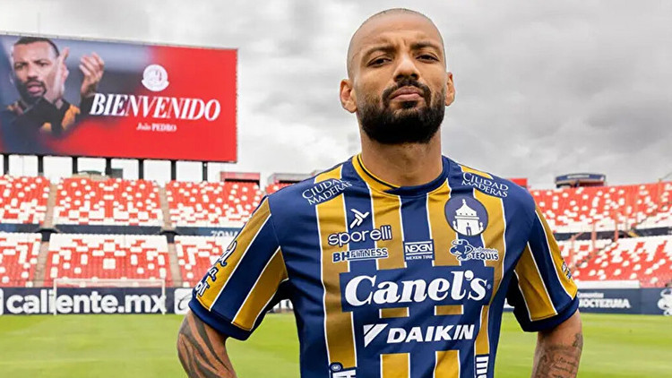 Pedro, Fenerbahçede kayıptı Meksikada kral oldu