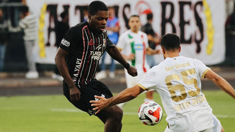 Vanspor, Amed Sportif Faaliyetlerini 3 golle geçti Vanspor, Amed Sportif Faaliyetlerini 3 golle geçti