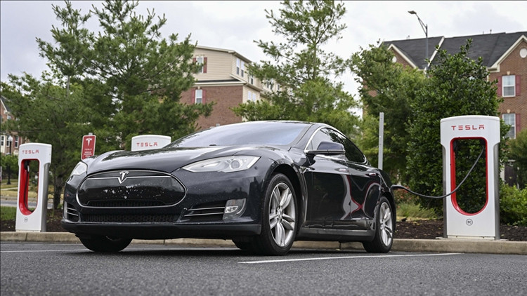 Teslanın otomobil teslimatları üçüncü çeyrekte arttı