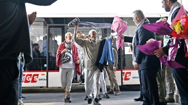 Cesur yürekler İstanbul’da… Surda bir gedik açtık Cesur yürekler İstanbul’da… Surda bir gedik açtık