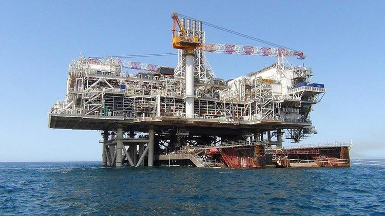 QatarEnergy, Shelle ortak oldu