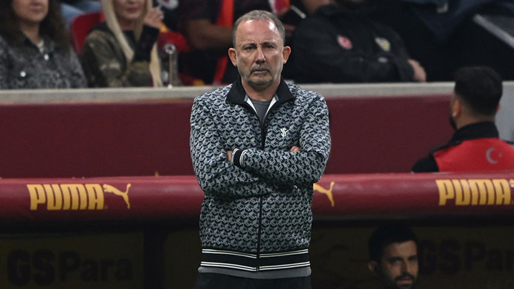 Hürriyet: Beşiktaşta derbi üzüntüsü