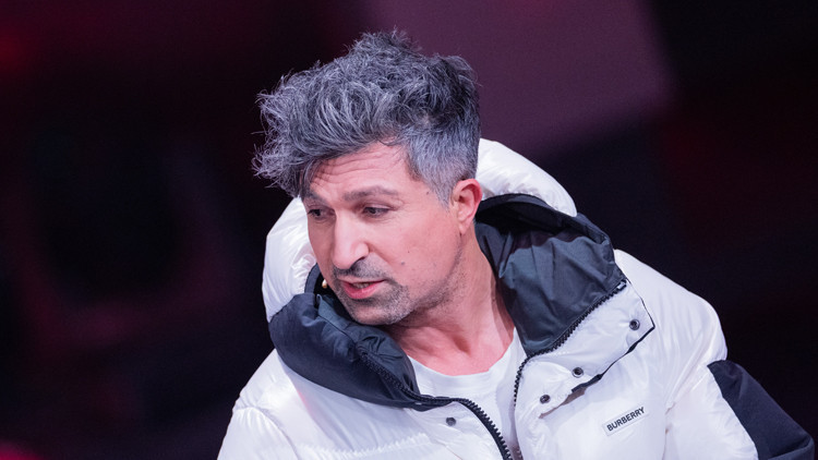 Chiconun aracına silahlı saldırı Chiconun aracına silahlı saldırı