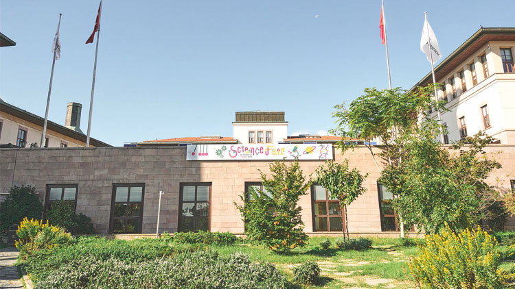 Dünya üniversiteleri sıralamasında ‘En iyi 500’de 4 Türk var Dünya üniversiteleri sıralamasında ‘En iyi 500’de 4 Türk var