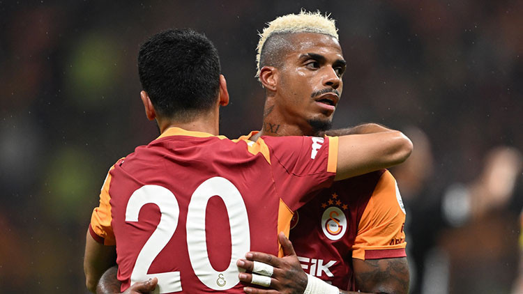 Galatasarayda arkadan bıçaklama olmaz Galatasarayda arkadan bıçaklama olmaz