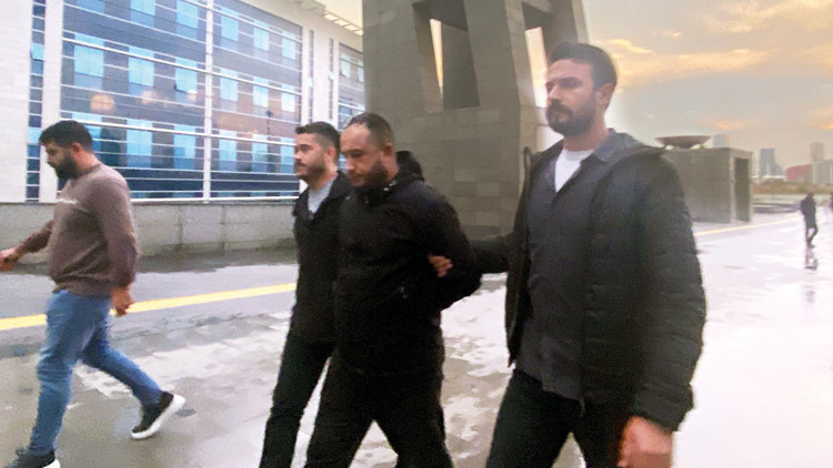 Avukat mahkûmu dolandırırken yakalandı Avukat mahkûmu dolandırırken yakalandı