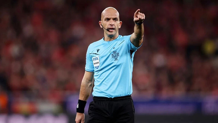 Bulgaristan - Türkiye maçının hakemi belli oldu Bulgaristan - Türkiye maçının hakemi belli oldu