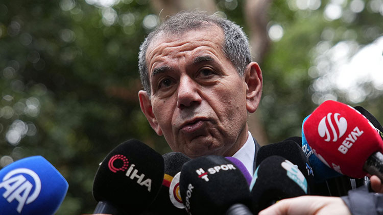 Dursun Özbek: Galatasarayı daha iyi günlere taşımak istiyoruz