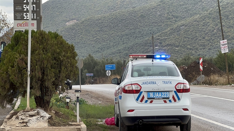 Akaryakıt istasyonunda silahlar çekildi: 1 kişi öldü