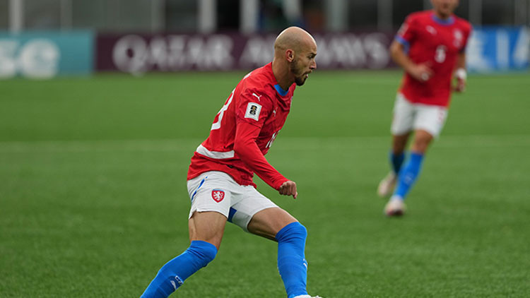 Beşiktaşın yıldız oyuncusu Vaclav Cerny ile muhabir arasında gerginlik